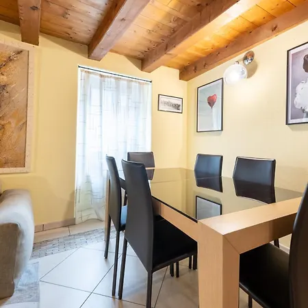 Apartment Alpine